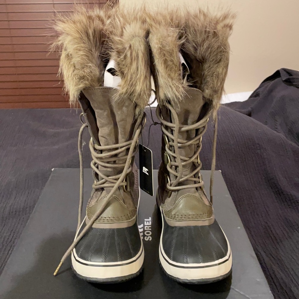 SOREL Joan of Artic for Women Size 12